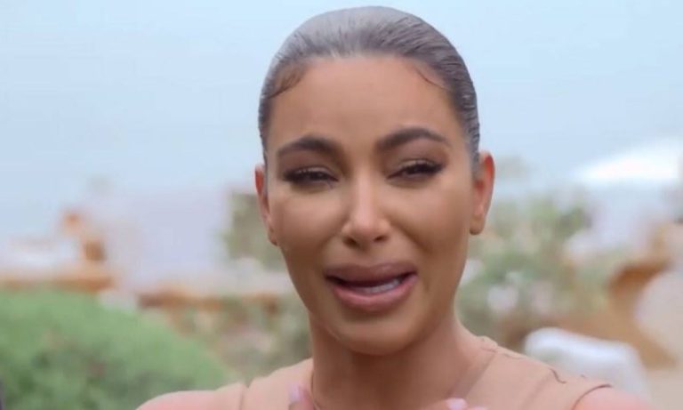 Kim Kardashian Crying: A Vulnerable Moment in the Life of a Celebrity 
