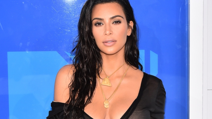 Kim Kardashian Fapello: A Cultural Phenomenon or Empty Celebrity? 