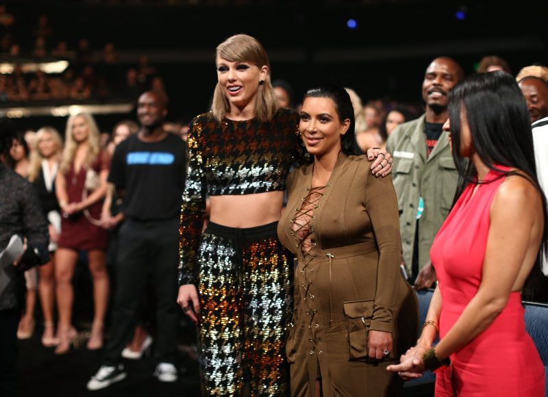 Kim Kardashian's Iconic Outfit at the VMA 2015: A Fashion Statement to Remember