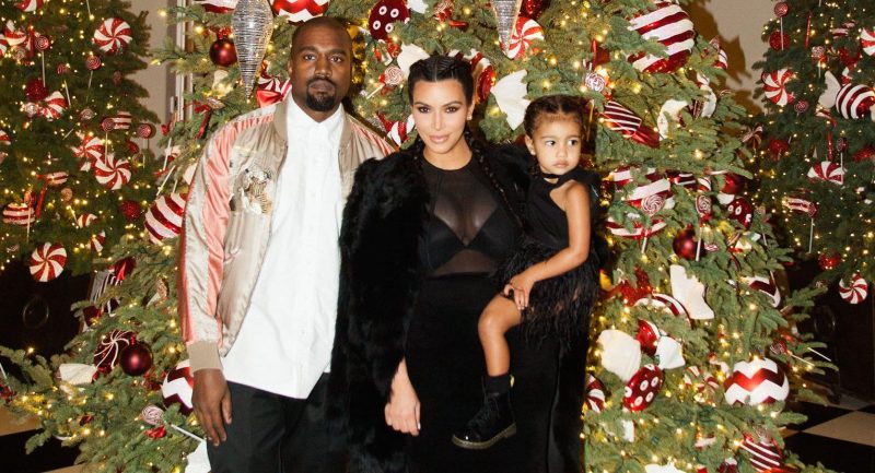 The Extravagant Christmas Tree of Kim Kardashian in 2016