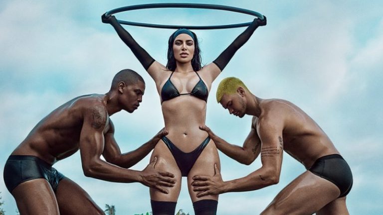 Kim Kardashian Skims: Revolutionizing the World of Shapewear 