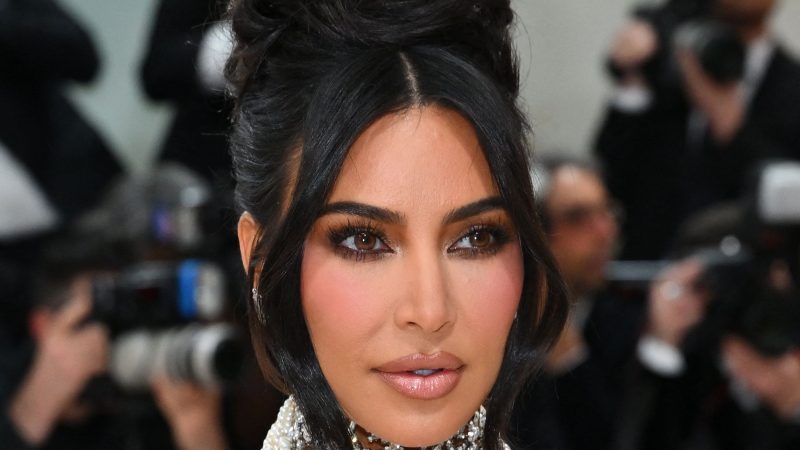 The Ever-Evolving Tresses of Kim Kardashian: A Hair Odyssey
