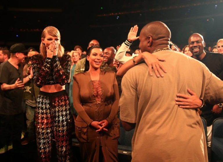 Kim Kardashian VMA 2015: A Funny Moment That Stole the Show 