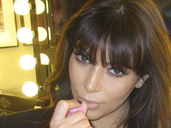 Just Fab Kim Kardashian: A Fashion Icon and Business Mogul 