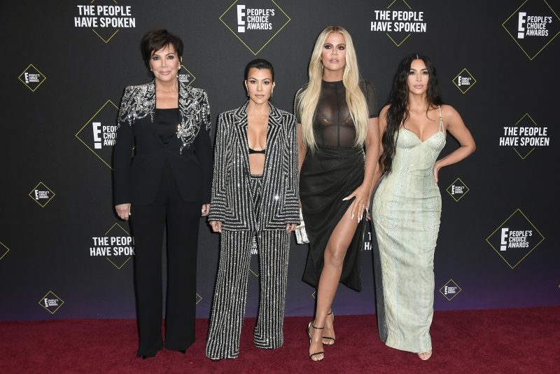 The Height of Khloe Kardashian: Debunking the Kardashian Height Conspiracy