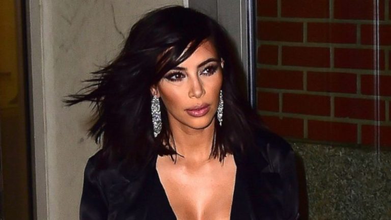 Kim Kardashian’s Iconic Picture of 2015: A Reflection on Fame, Motherhood, and Empowerment 
